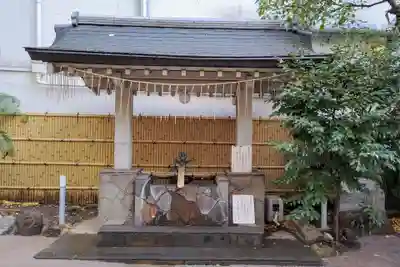 銀杏岡八幡神社の手水舎