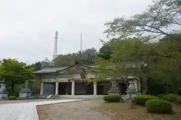 足羽山招魂社の本殿・本堂