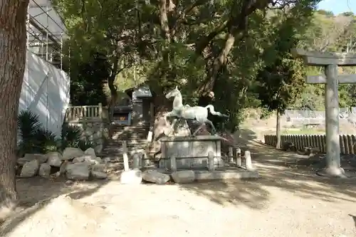 八幡神社の狛犬