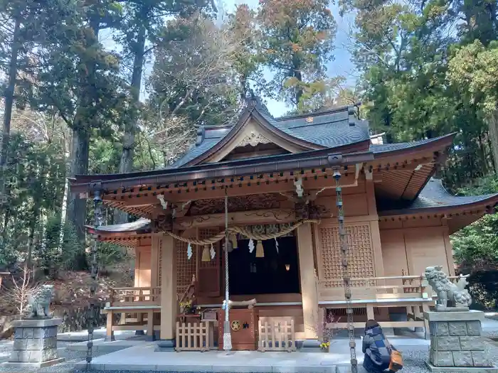 須山浅間神社の本殿