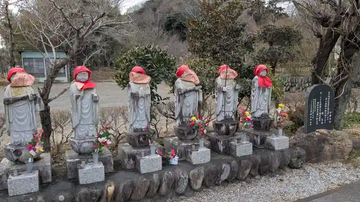 天徳寺の地蔵
