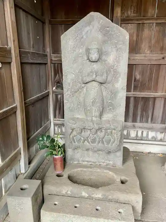 天祖神社(上目黒天祖神社)の{uncategorized: "未分類", other: "その他", undefined: "問題あり", building: "その他建物", grave: "お墓", sacred_gate: "鳥居", guardian: "狛犬", statue: "像", buddha: "仏像", history: "歴史", nature: "自然", garden: "庭園", animal: "動物", pagoda: "塔", temizu: "手水舎", mountain_gate: "山門・神門", sanctuary: "本殿・本堂", subordinate: "末社・摂社", art: "芸術", scenery: "景色", jizo: "地蔵", ema: "絵馬", goshuin: "御朱印", omikuji: "おみくじ", items: "授与品その他", amulet: "お守り", goshuincho: "御朱印帳", eats: "食事", festival: "お祭り", votive_dance: "神楽", shichigosan: "七五三参", wedding: "結婚式", experience: "体験その他", initially: "初詣", around: "周辺", anti_infection: "感染症対策"}