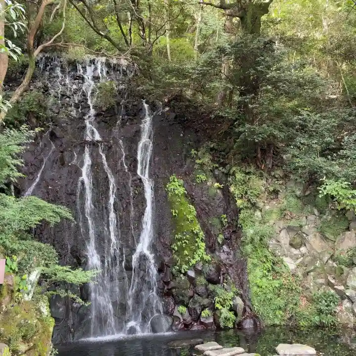 玉簾神社(神奈川県)