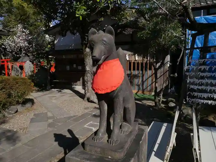 三囲神社の狛犬