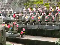 八幡山観音寺の地蔵