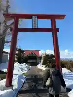 大和神社の{uncategorized: "未分類", other: "その他", undefined: "問題あり", building: "その他建物", grave: "お墓", sacred_gate: "鳥居", guardian: "狛犬", statue: "像", buddha: "仏像", history: "歴史", nature: "自然", garden: "庭園", animal: "動物", pagoda: "塔", temizu: "手水舎", mountain_gate: "山門・神門", sanctuary: "本殿・本堂", subordinate: "末社・摂社", art: "芸術", scenery: "景色", jizo: "地蔵", ema: "絵馬", goshuin: "御朱印", omikuji: "おみくじ", items: "授与品その他", amulet: "お守り", goshuincho: "御朱印帳", eats: "食事", festival: "お祭り", votive_dance: "神楽", shichigosan: "七五三参", wedding: "結婚式", experience: "体験その他", initially: "初詣", around: "周辺", anti_infection: "感染症対策"}
