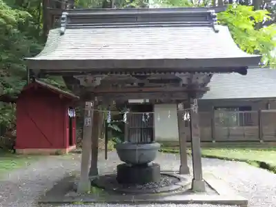 戸隠神社中社の手水舎