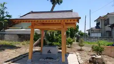 佐谷田神社の手水舎