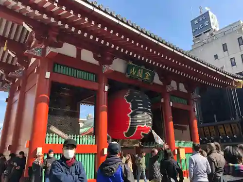 浅草寺の山門