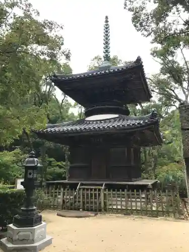 徳光院の塔