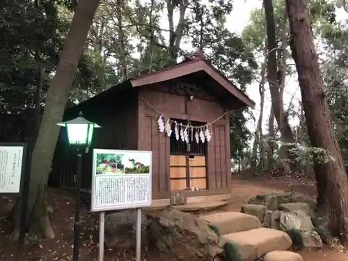 氷川女體神社の末社・摂社