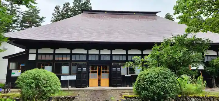 林泉寺の本殿・本堂