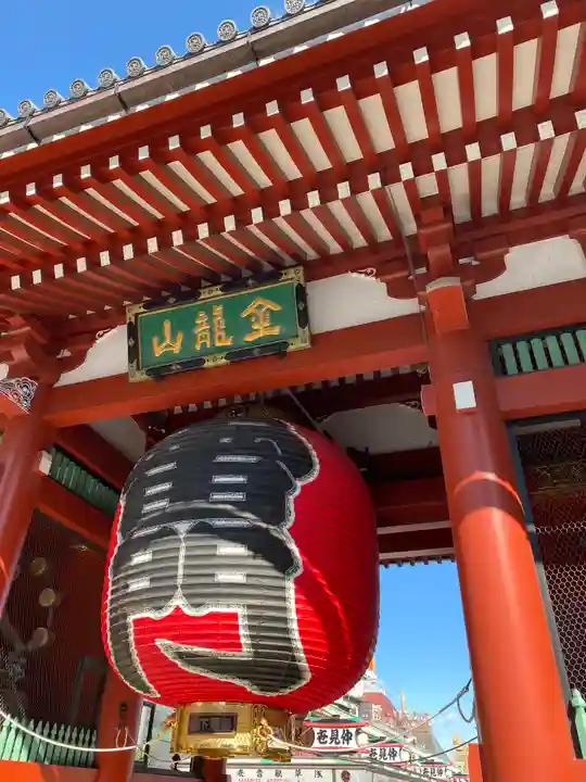 浅草寺の山門・神門