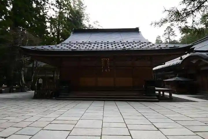 高野山金剛峯寺奥の院(和歌山県)