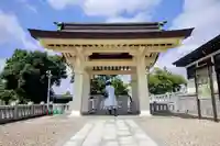 三好八幡社の手水舎