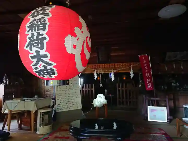 牛川稲荷の本殿・本堂