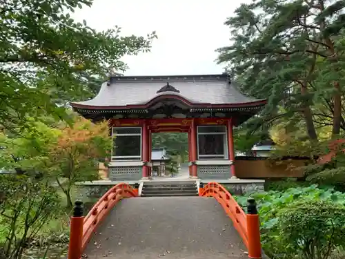 福泉寺の山門