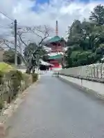 成田山平和大塔の{uncategorized: "未分類", other: "その他", undefined: "問題あり", building: "その他建物", grave: "お墓", sacred_gate: "鳥居", guardian: "狛犬", statue: "像", buddha: "仏像", history: "歴史", nature: "自然", garden: "庭園", animal: "動物", pagoda: "塔", temizu: "手水舎", mountain_gate: "山門・神門", sanctuary: "本殿・本堂", subordinate: "末社・摂社", art: "芸術", scenery: "景色", jizo: "地蔵", ema: "絵馬", goshuin: "御朱印", omikuji: "おみくじ", items: "授与品その他", amulet: "お守り", goshuincho: "御朱印帳", eats: "食事", festival: "お祭り", votive_dance: "神楽", shichigosan: "七五三参", wedding: "結婚式", experience: "体験その他", initially: "初詣", around: "周辺", anti_infection: "感染症対策"}