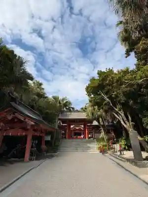 青島神社（青島神宮）の{uncategorized: "未分類", other: "その他", undefined: "問題あり", building: "その他建物", grave: "お墓", sacred_gate: "鳥居", guardian: "狛犬", statue: "像", buddha: "仏像", history: "歴史", nature: "自然", garden: "庭園", animal: "動物", pagoda: "塔", temizu: "手水舎", mountain_gate: "山門・神門", sanctuary: "本殿・本堂", subordinate: "末社・摂社", art: "芸術", scenery: "景色", jizo: "地蔵", ema: "絵馬", goshuin: "御朱印", omikuji: "おみくじ", items: "授与品その他", amulet: "お守り", goshuincho: "御朱印帳", eats: "食事", festival: "お祭り", votive_dance: "神楽", shichigosan: "七五三参", wedding: "結婚式", experience: "体験その他", initially: "初詣", around: "周辺", anti_infection: "感染症対策"}