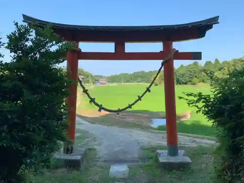 熊野神社の鳥居