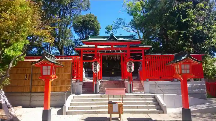 馬橋稲荷神社の鳥居
