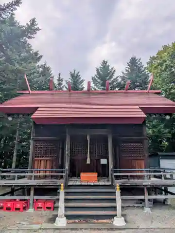 豊滝神社の本殿・本堂