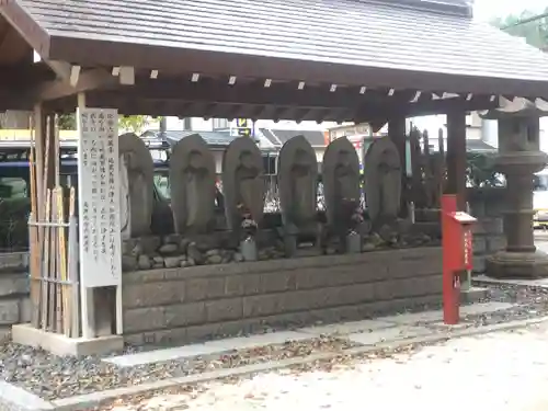 瀧泉寺（目黒不動尊）の地蔵