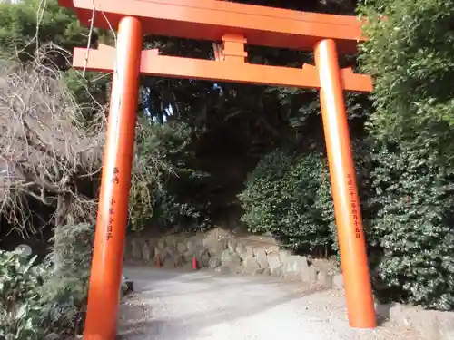 伊豆山神社の鳥居