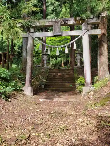 八幡神社（閑馬町）の鳥居