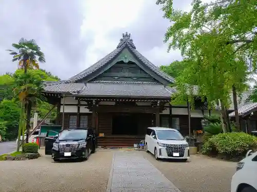 仏地院の本殿・本堂