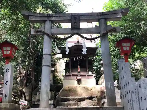 越木岩神社の鳥居