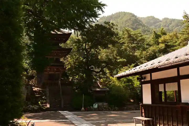 前山寺(長野県)