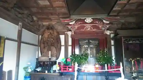 興導寺の本殿・本堂