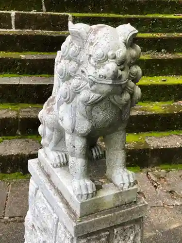 津峯神社の狛犬