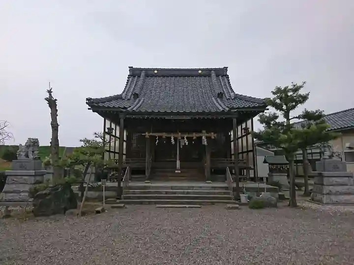 黒龍神社の本殿・本堂