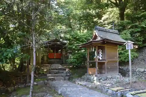 宇治上神社の末社