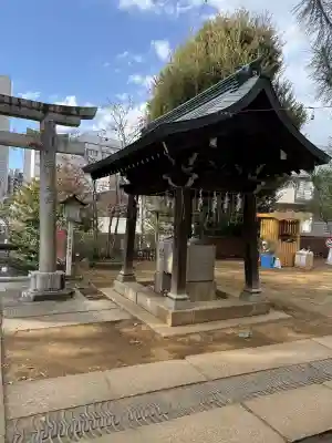 西向天神社の{uncategorized: "未分類", other: "その他", undefined: "問題あり", building: "その他建物", grave: "お墓", sacred_gate: "鳥居", guardian: "狛犬", statue: "像", buddha: "仏像", history: "歴史", nature: "自然", garden: "庭園", animal: "動物", pagoda: "塔", temizu: "手水舎", mountain_gate: "山門・神門", sanctuary: "本殿・本堂", subordinate: "末社・摂社", art: "芸術", scenery: "景色", jizo: "地蔵", ema: "絵馬", goshuin: "御朱印", omikuji: "おみくじ", items: "授与品その他", amulet: "お守り", goshuincho: "御朱印帳", eats: "食事", festival: "お祭り", votive_dance: "神楽", shichigosan: "七五三参", wedding: "結婚式", experience: "体験その他", initially: "初詣", around: "周辺", anti_infection: "感染症対策"}