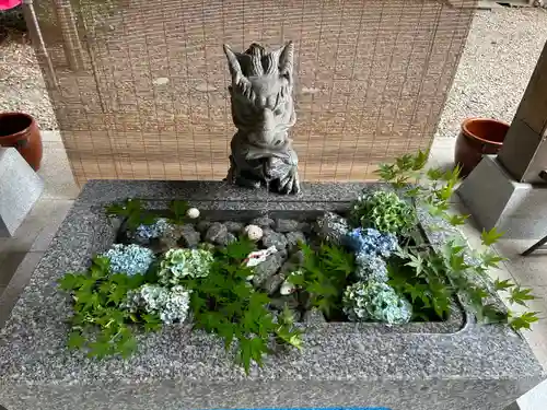 滑川神社 - 仕事と子どもの守り神の手水