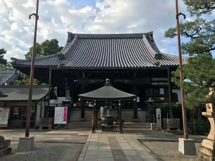 葛井寺の本殿・本堂