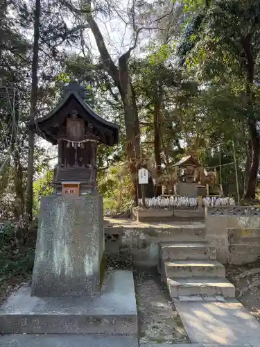 揖夜神社の{uncategorized: "未分類", other: "その他", undefined: "問題あり", building: "その他建物", grave: "お墓", sacred_gate: "鳥居", guardian: "狛犬", statue: "像", buddha: "仏像", history: "歴史", nature: "自然", garden: "庭園", animal: "動物", pagoda: "塔", temizu: "手水舎", mountain_gate: "山門・神門", sanctuary: "本殿・本堂", subordinate: "末社・摂社", art: "芸術", scenery: "景色", jizo: "地蔵", ema: "絵馬", goshuin: "御朱印", omikuji: "おみくじ", items: "授与品その他", amulet: "お守り", goshuincho: "御朱印帳", eats: "食事", festival: "お祭り", votive_dance: "神楽", shichigosan: "七五三参", wedding: "結婚式", experience: "体験その他", initially: "初詣", around: "周辺", anti_infection: "感染症対策"}