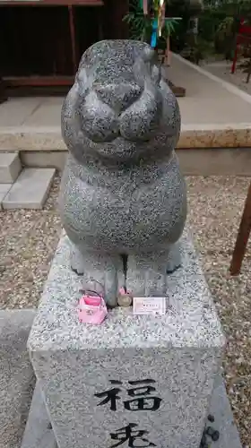 三輪神社の狛犬