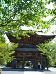 建長寺の山門