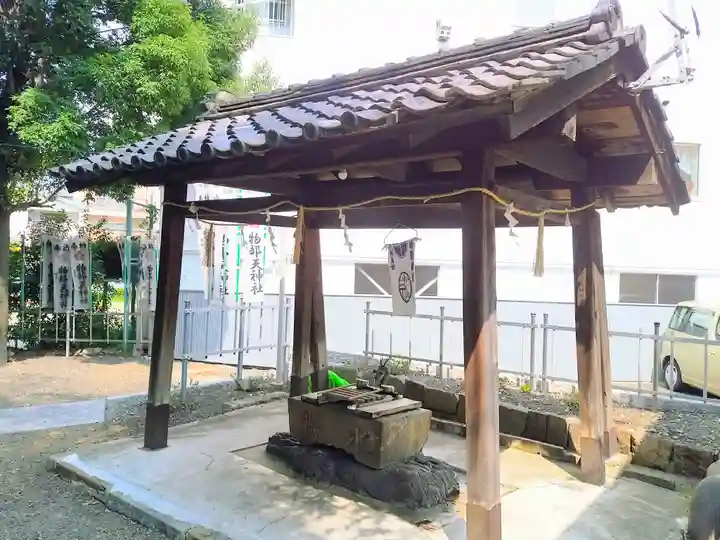 物部神社の手水舎