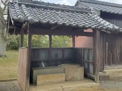 熊野神社の手水舎