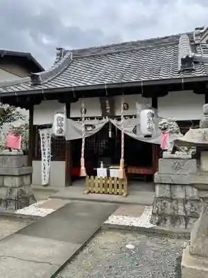 庄春日神社の本殿