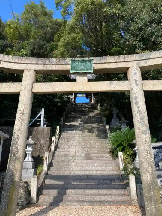 福良八幡神社の鳥居