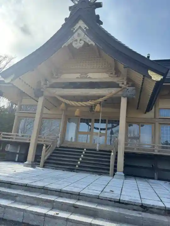 厳島神社の{uncategorized: "未分類", other: "その他", undefined: "問題あり", building: "その他建物", grave: "お墓", sacred_gate: "鳥居", guardian: "狛犬", statue: "像", buddha: "仏像", history: "歴史", nature: "自然", garden: "庭園", animal: "動物", pagoda: "塔", temizu: "手水舎", mountain_gate: "山門・神門", sanctuary: "本殿・本堂", subordinate: "末社・摂社", art: "芸術", scenery: "景色", jizo: "地蔵", ema: "絵馬", goshuin: "御朱印", omikuji: "おみくじ", items: "授与品その他", amulet: "お守り", goshuincho: "御朱印帳", eats: "食事", festival: "お祭り", votive_dance: "神楽", shichigosan: "七五三参", wedding: "結婚式", experience: "体験その他", initially: "初詣", around: "周辺", anti_infection: "感染症対策"}