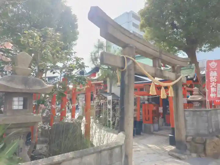 尼崎えびす神社の{uncategorized: "未分類", other: "その他", undefined: "問題あり", building: "その他建物", grave: "お墓", sacred_gate: "鳥居", guardian: "狛犬", statue: "像", buddha: "仏像", history: "歴史", nature: "自然", garden: "庭園", animal: "動物", pagoda: "塔", temizu: "手水舎", mountain_gate: "山門・神門", sanctuary: "本殿・本堂", subordinate: "末社・摂社", art: "芸術", scenery: "景色", jizo: "地蔵", ema: "絵馬", goshuin: "御朱印", omikuji: "おみくじ", items: "授与品その他", amulet: "お守り", goshuincho: "御朱印帳", eats: "食事", festival: "お祭り", votive_dance: "神楽", shichigosan: "七五三参", wedding: "結婚式", experience: "体験その他", initially: "初詣", around: "周辺", anti_infection: "感染症対策"}