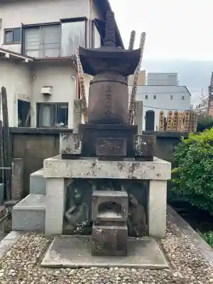 瑞松院の{uncategorized: "未分類", other: "その他", undefined: "問題あり", building: "その他建物", grave: "お墓", sacred_gate: "鳥居", guardian: "狛犬", statue: "像", buddha: "仏像", history: "歴史", nature: "自然", garden: "庭園", animal: "動物", pagoda: "塔", temizu: "手水舎", mountain_gate: "山門・神門", sanctuary: "本殿・本堂", subordinate: "末社・摂社", art: "芸術", scenery: "景色", jizo: "地蔵", ema: "絵馬", goshuin: "御朱印", omikuji: "おみくじ", items: "授与品その他", amulet: "お守り", goshuincho: "御朱印帳", eats: "食事", festival: "お祭り", votive_dance: "神楽", shichigosan: "七五三参", wedding: "結婚式", experience: "体験その他", initially: "初詣", around: "周辺", anti_infection: "感染症対策"}