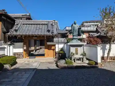 本正寺の山門・神門